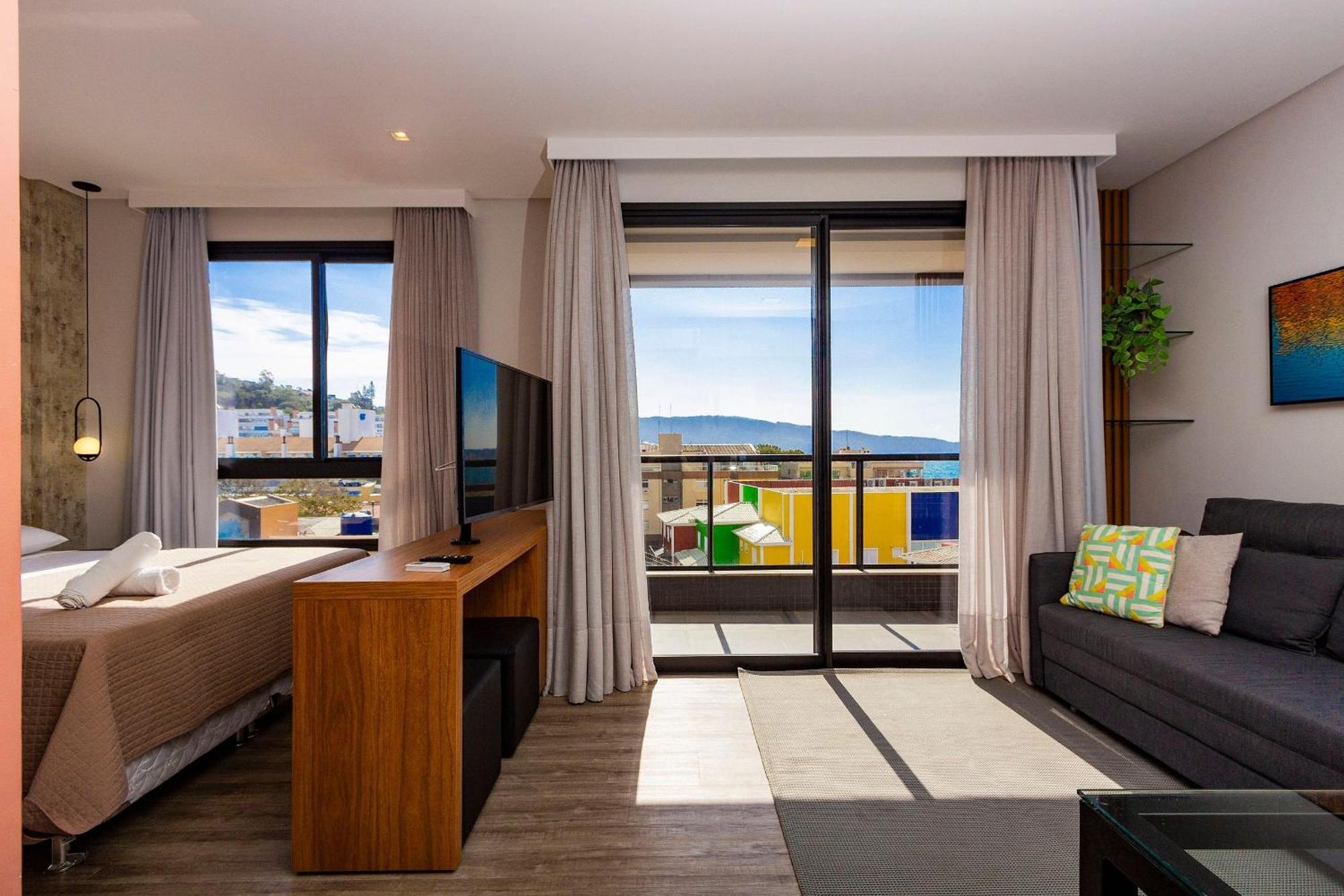 Aion Suites 302 - Lindo Apartamento Com Vista Para O Mar, A 60M Da Praia De Bombinhas, Com Piscina E Academia No Rooftop. ภายนอก รูปภาพ